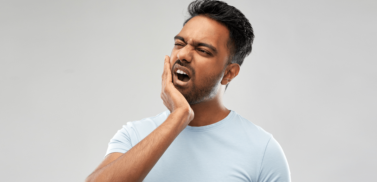 Featured image for “When To See An Emergency Dentist: Signs You Can’t Ignore”